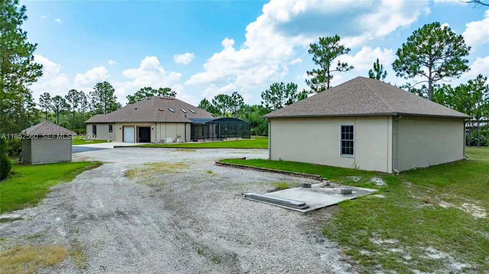 147 Ashby Cove LN New Smyrna Beach, FL 32168