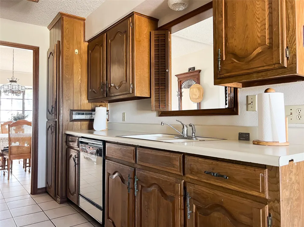 496 Fm-1512 Jewett, TX 75846