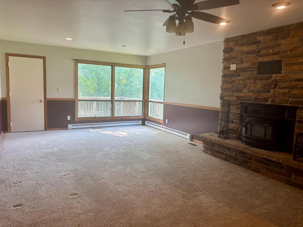 300 Lincoln Street Redwood Falls, MN 56283