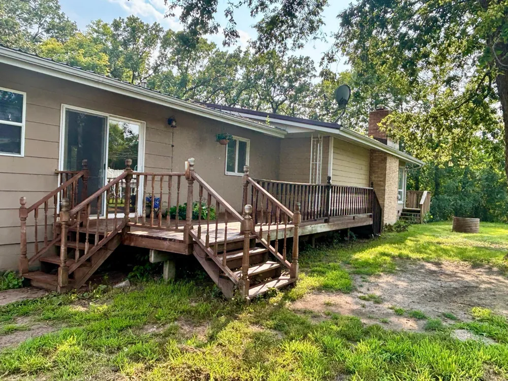 300 Lincoln Street Redwood Falls, MN 56283