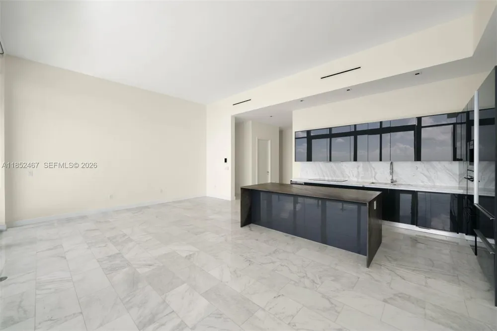 1451 Brickell Ave #5302 Miami, FL 33131