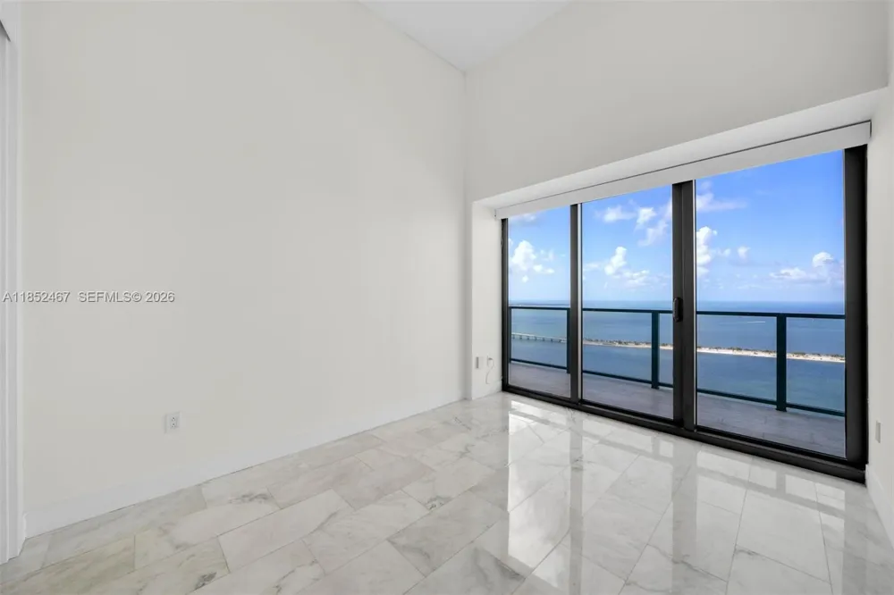 1451 Brickell Ave #5302 Miami, FL 33131
