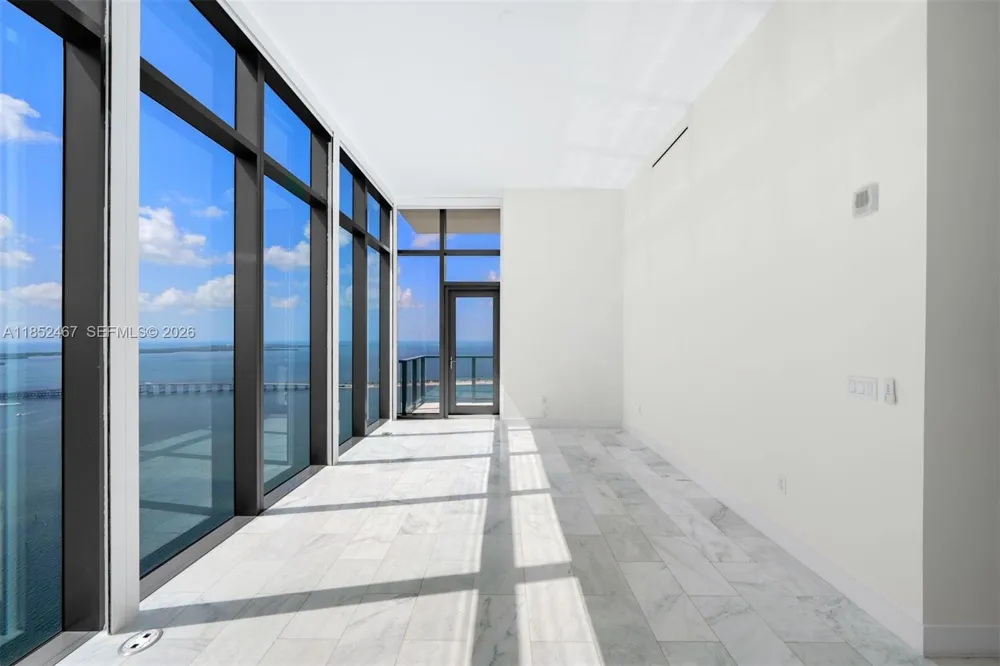 1451 Brickell Ave #5302 Miami, FL 33131