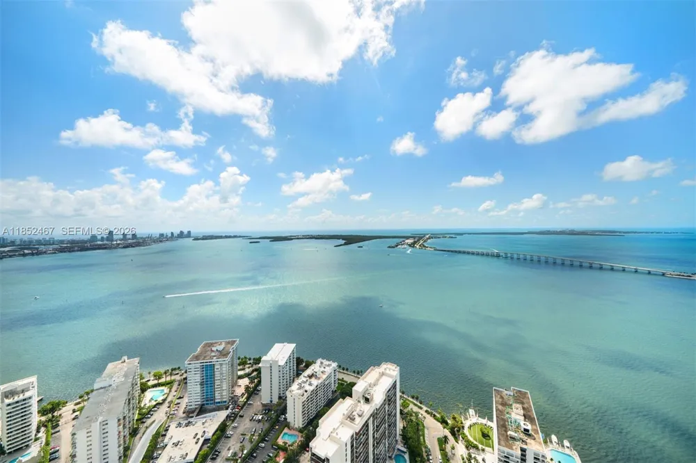 1451 Brickell Ave #5302 Miami, FL 33131