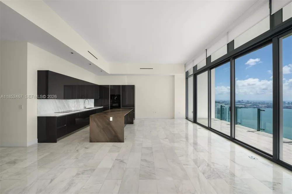 1451 Brickell Ave #5302 Miami, FL 33131