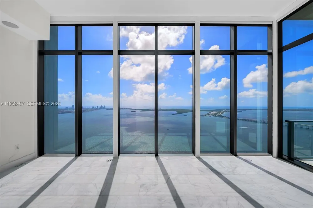 1451 Brickell Ave #5302 Miami, FL 33131