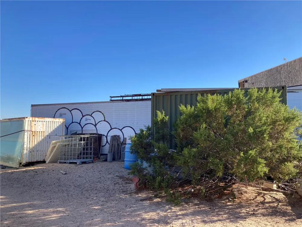35127 Condor Road Newberry Springs, CA 92365