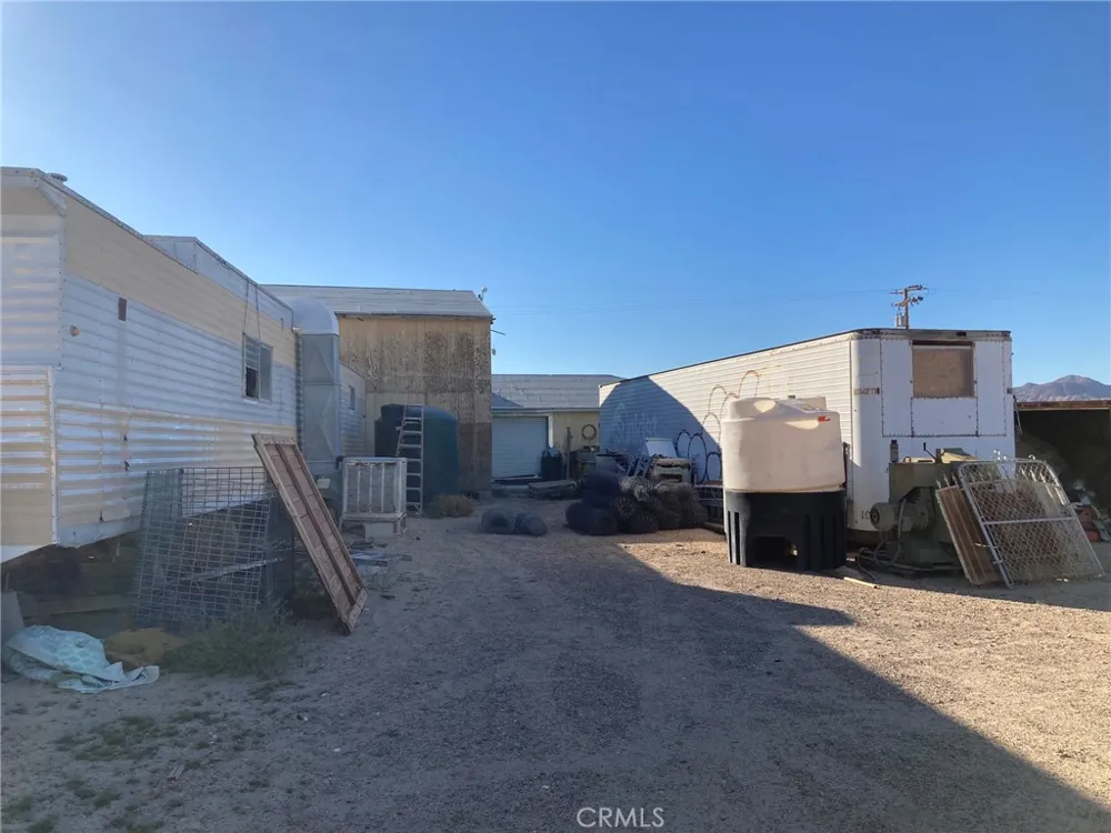 35127 Condor Road Newberry Springs, CA 92365