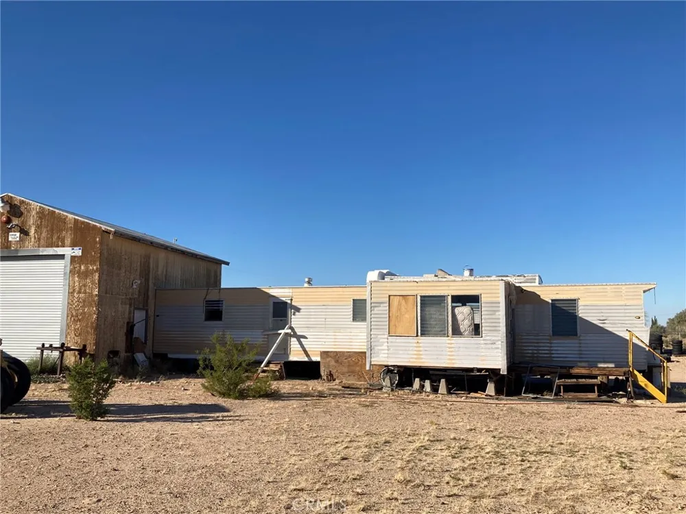35127 Condor Road Newberry Springs, CA 92365