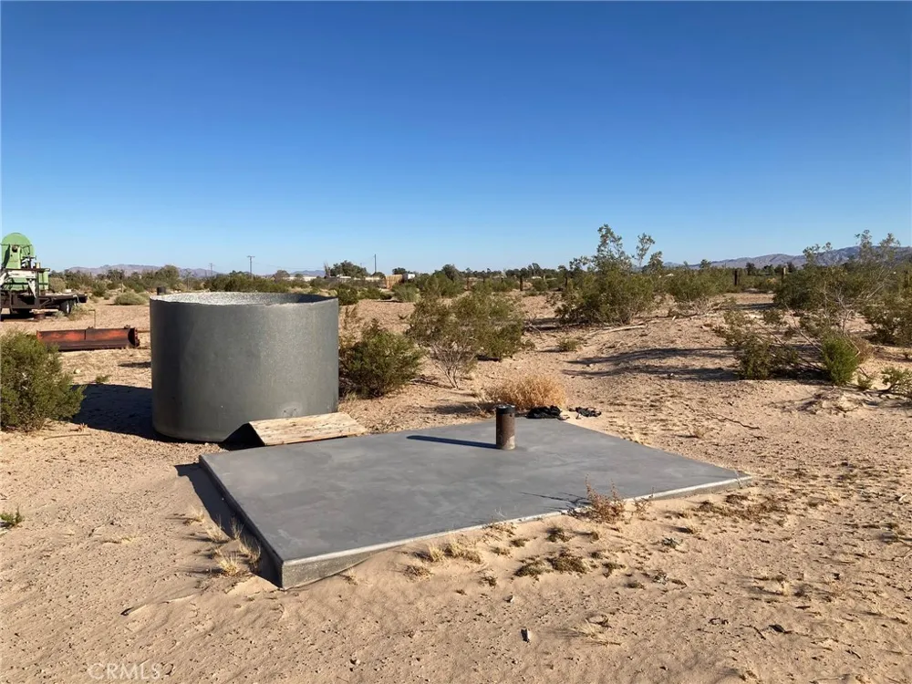 35127 Condor Road Newberry Springs, CA 92365