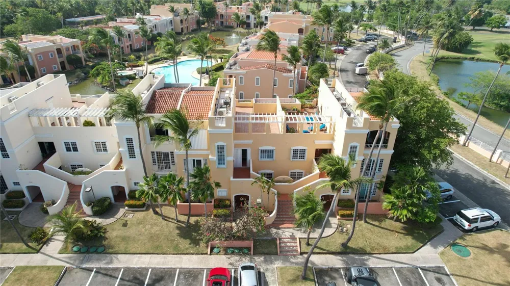 Candelero Drive SE FAIRWAY COURTS - PALMAS DEL MAR COURTS #734 Humacao, PR 00791