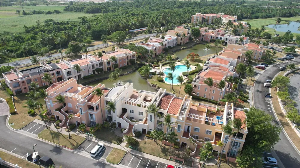 Candelero Drive SE FAIRWAY COURTS - PALMAS DEL MAR COURTS #734 Humacao, PR 00791