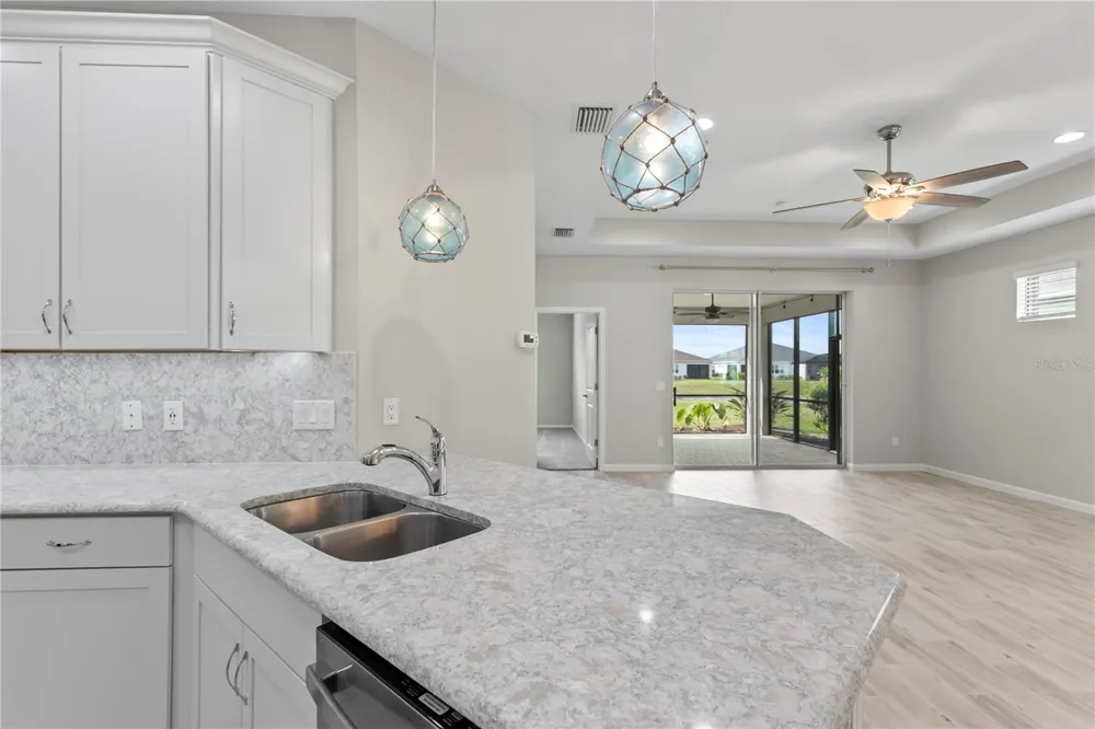 586 LOST SHAKER WAY Daytona Beach, FL 32124