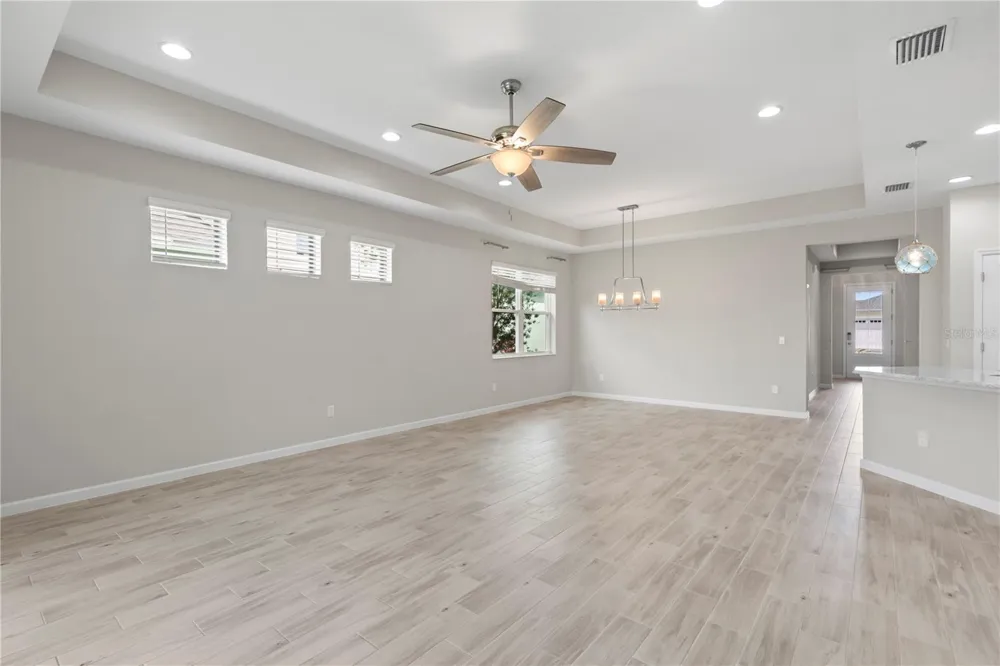 586 LOST SHAKER WAY Daytona Beach, FL 32124