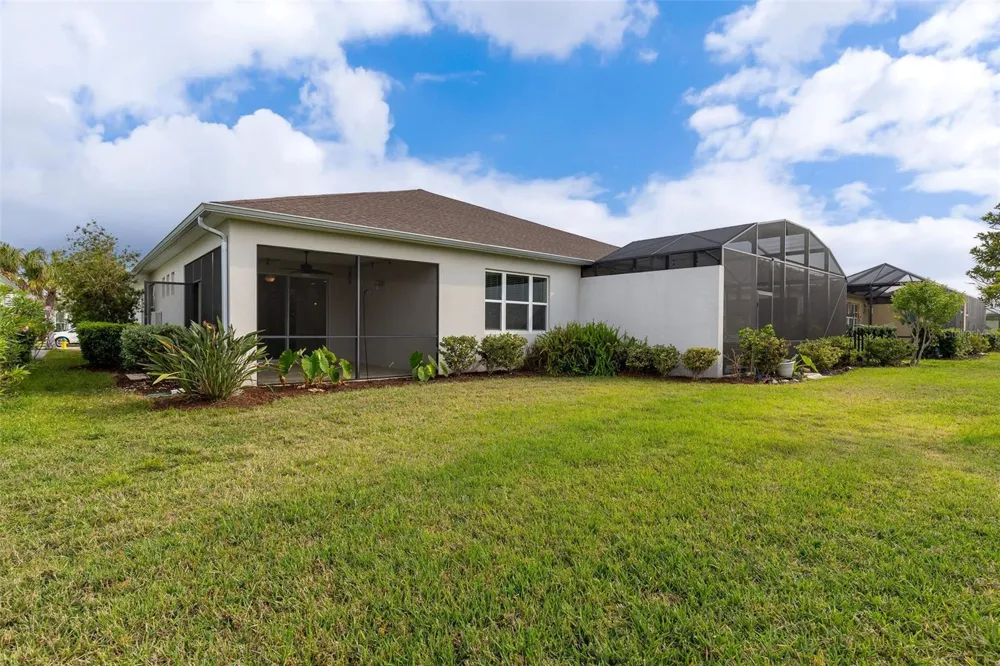 586 LOST SHAKER WAY Daytona Beach, FL 32124