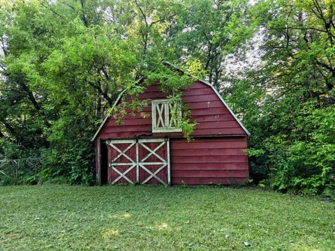 10587 Town Road 34