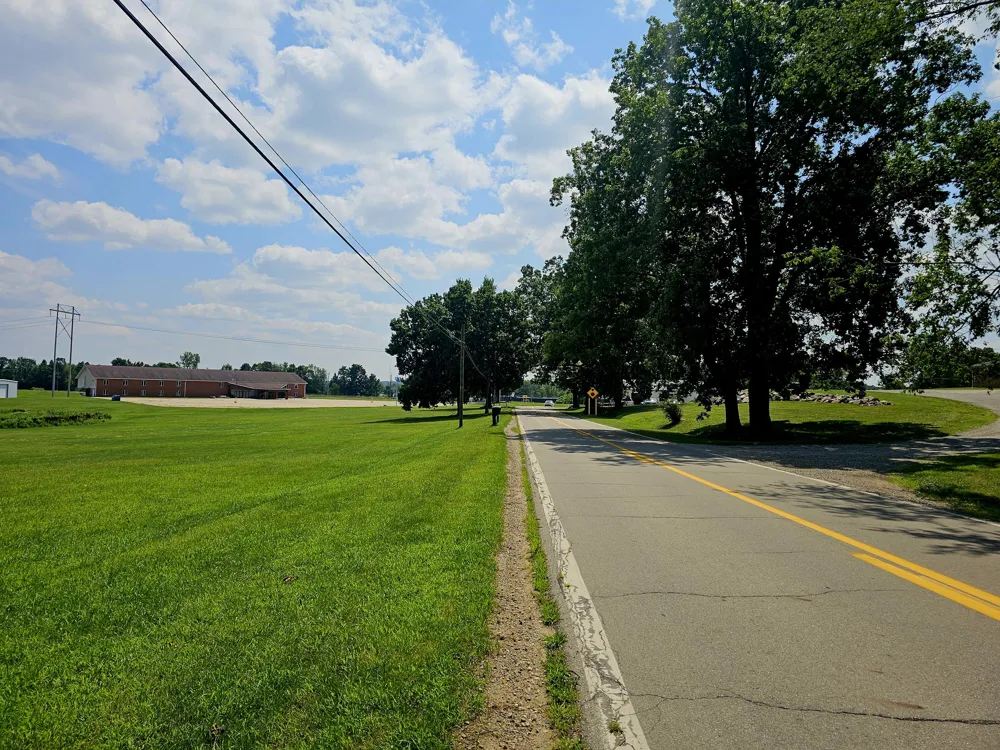 W Carleton Road Jonesville, MI 49250