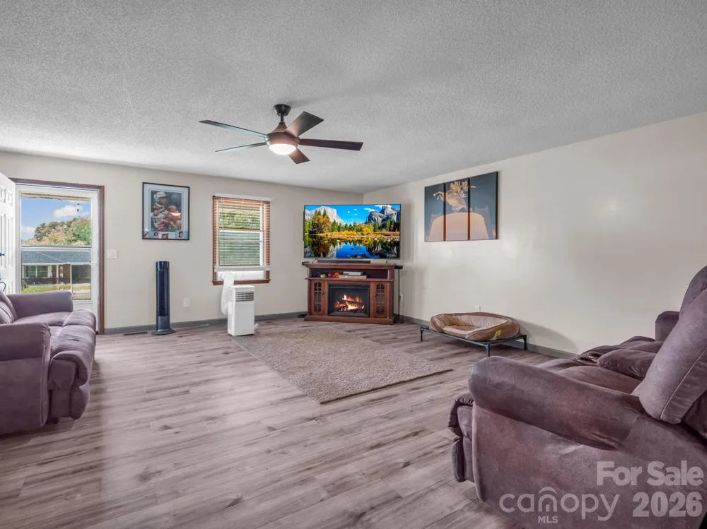 266 Asheland Drive Ellenboro, NC 28040