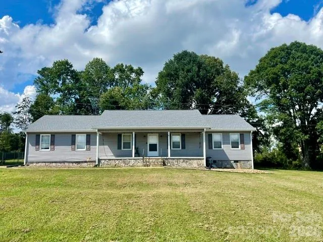 266 Asheland Drive Ellenboro, NC 28040