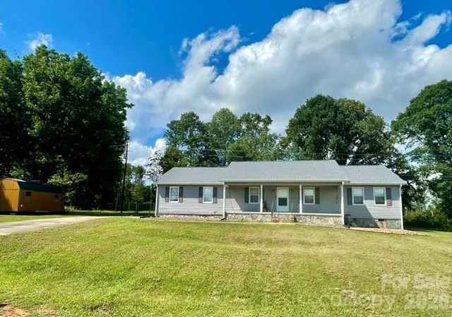 266 Asheland Drive Ellenboro, NC 28040