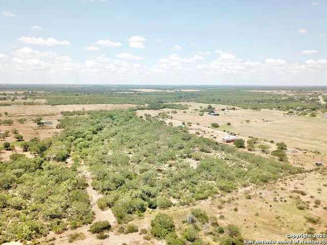 5440 Tabberer Poteet, TX 78065