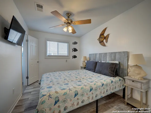 15201 Leeward #B6 Corpus Christi, TX 78418