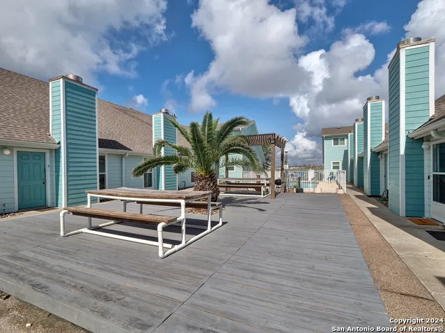 15201 Leeward #B6 Corpus Christi, TX 78418