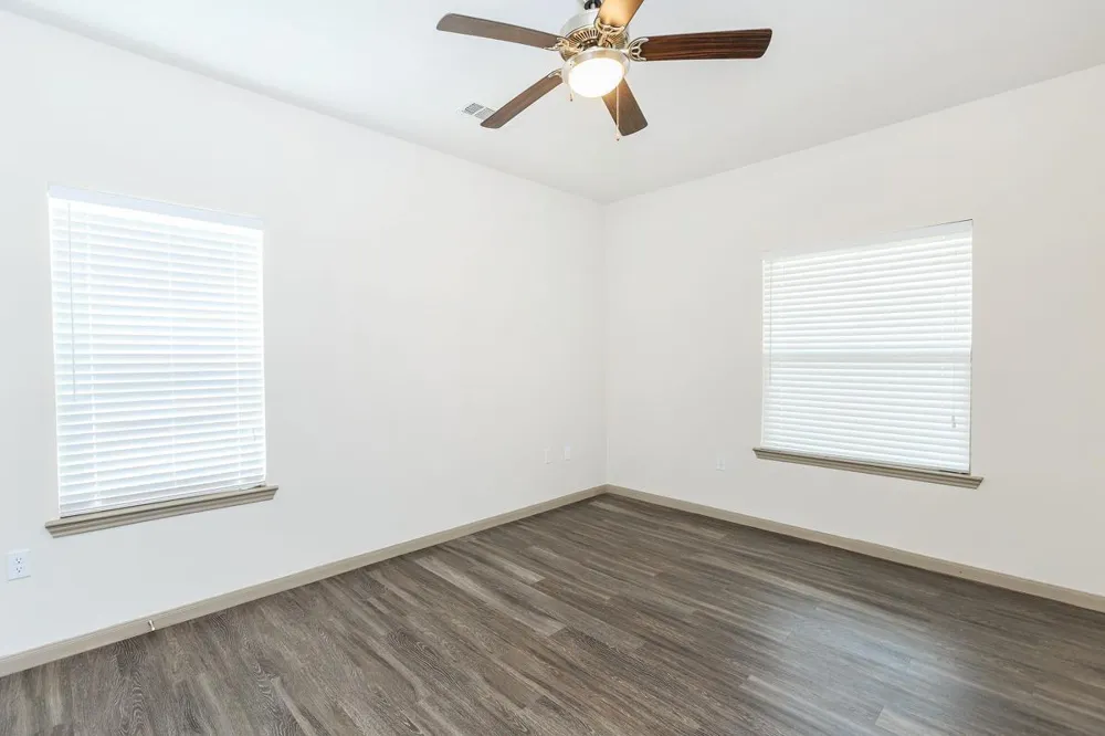 8501 Casa Verde Road #20 Laredo, TX 78041