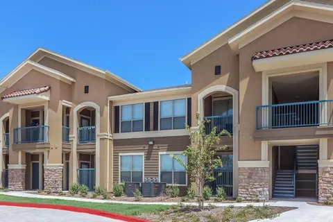1100 S Stewart Boulevard #140