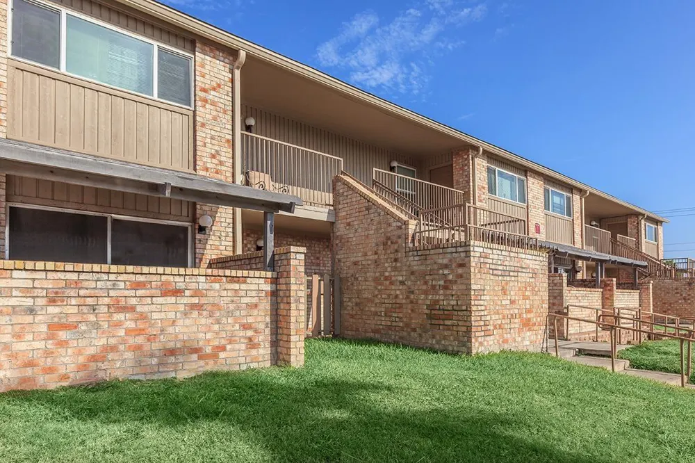 2401 La Vista Avenue #48 McAllen, TX 78501