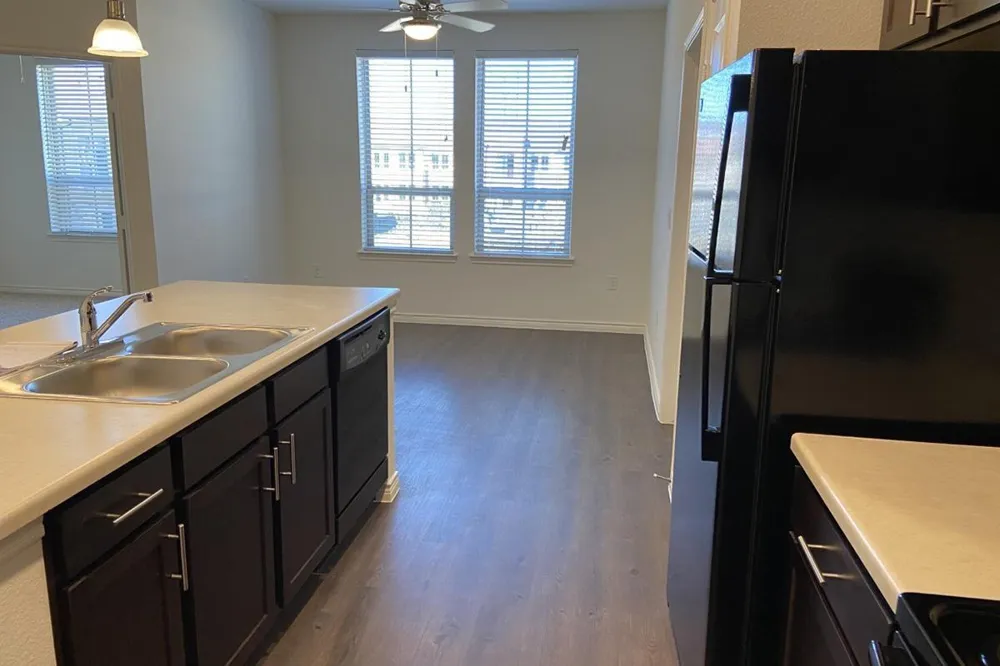 314 Castle Drive #100 Garland, TX 75040