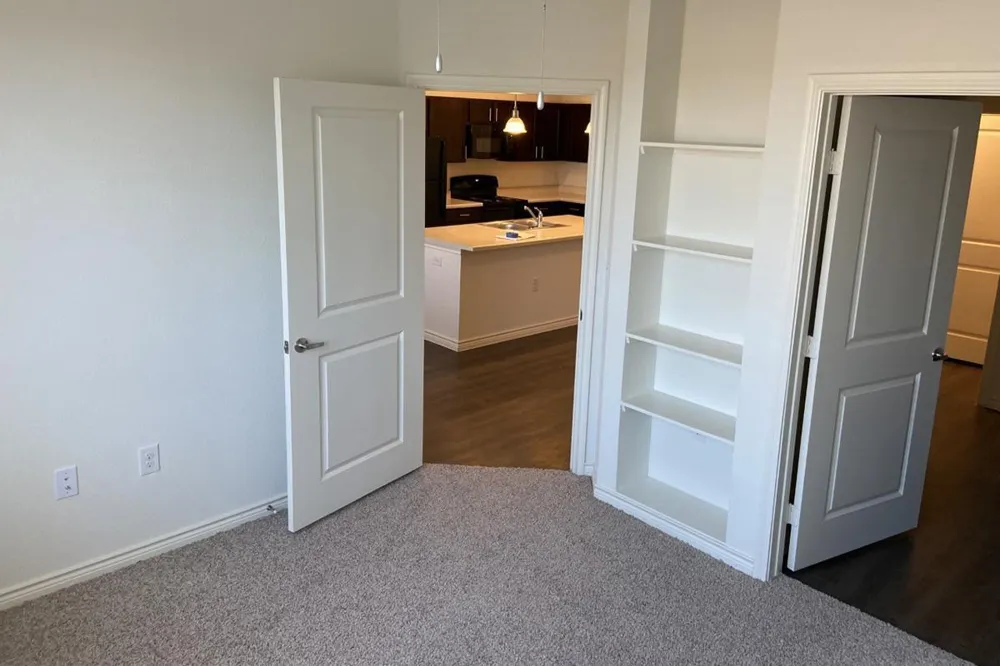 314 Castle Drive #100 Garland, TX 75040