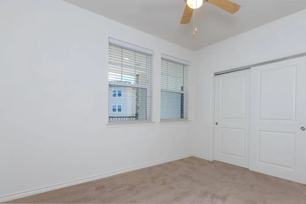 4100 N Parkdale Drive #144 Denison, TX 75020