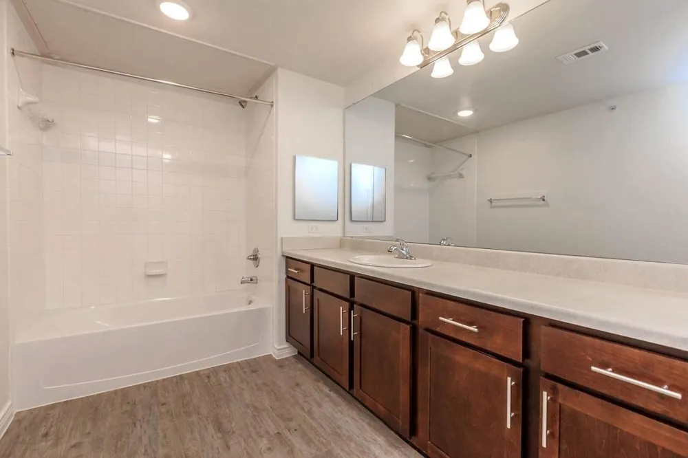4100 N Parkdale Drive #144 Denison, TX 75020
