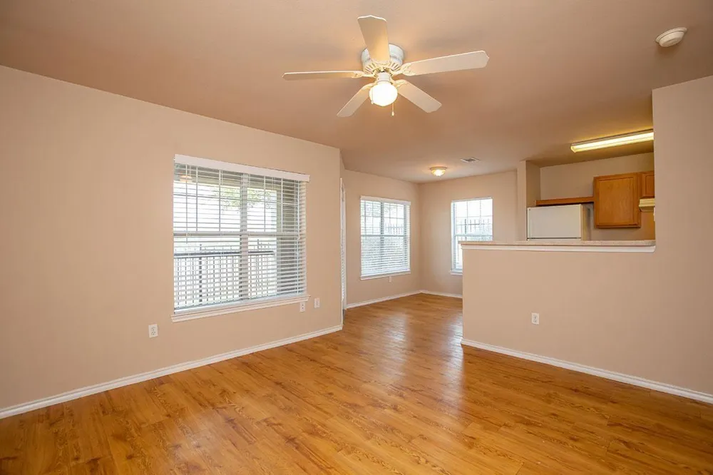 5606 Saint David Lane #160 Laredo, TX 78046