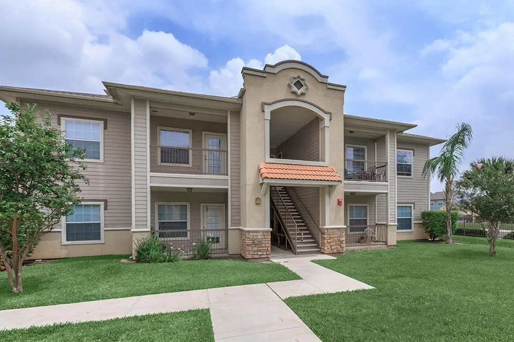 900 N 26th St #128 McAllen, TX 78501