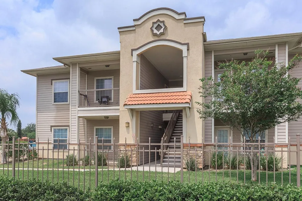 900 N 26th St #128 McAllen, TX 78501