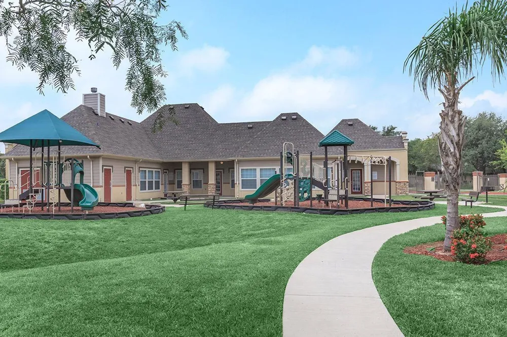 900 N 26th St #128 McAllen, TX 78501
