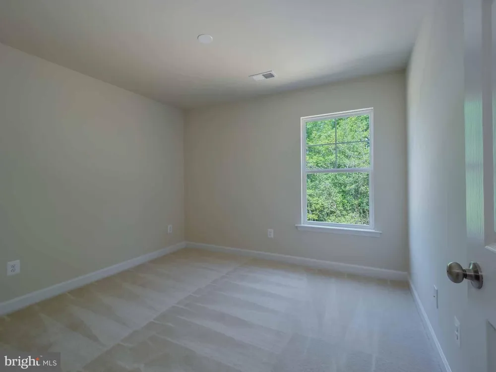46234 STASHA Drayden, MD 20630