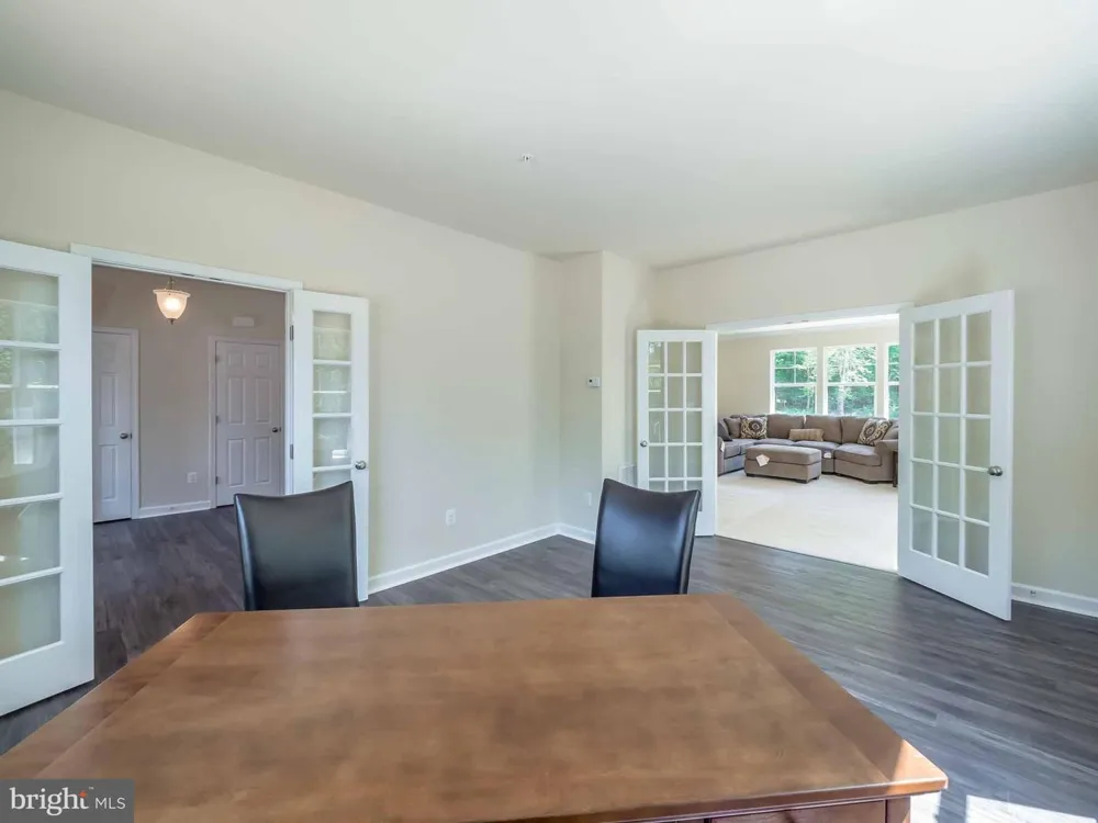 46234 STASHA Drayden, MD 20630