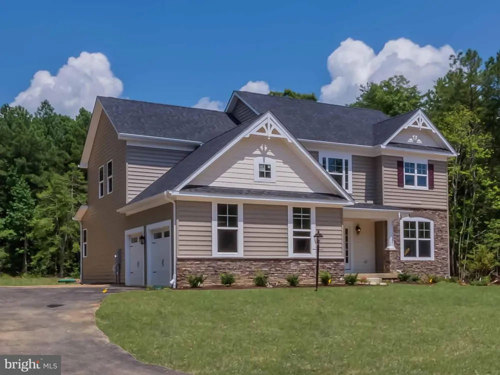 46234 STASHA Drayden, MD 20630