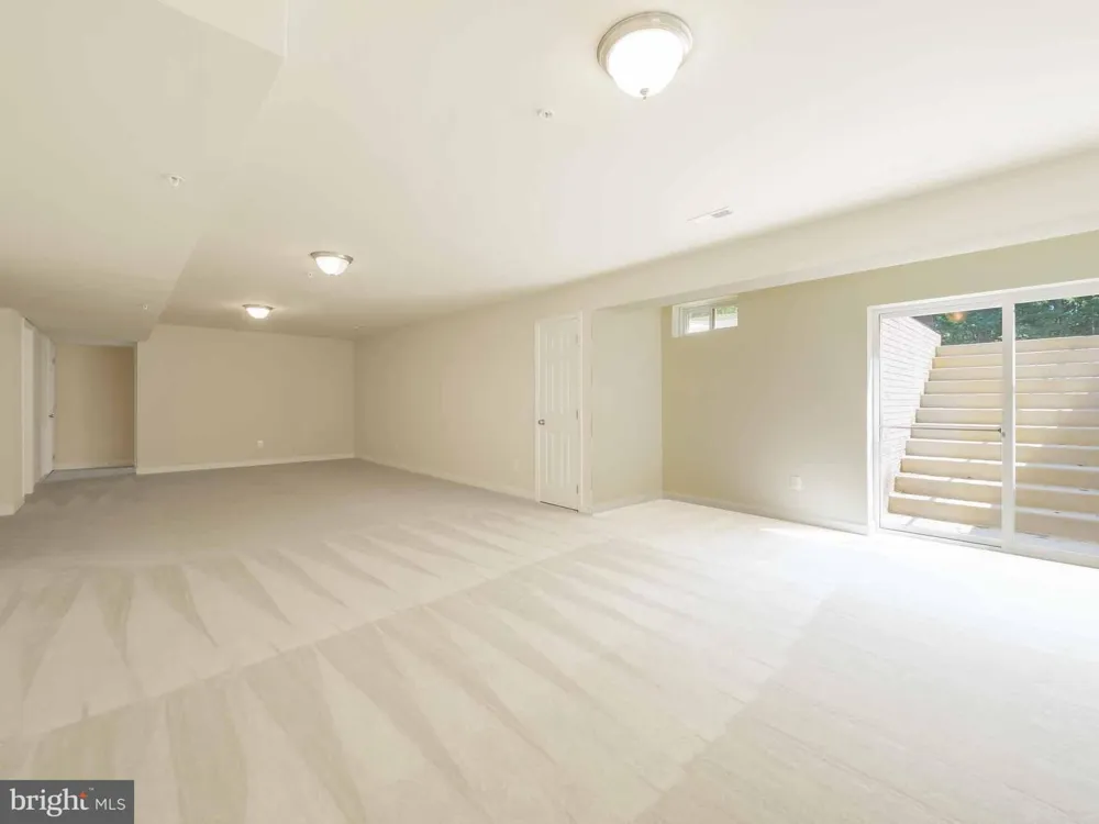 46234 STASHA Drayden, MD 20630