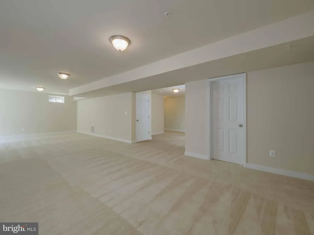 46234 STASHA Drayden, MD 20630