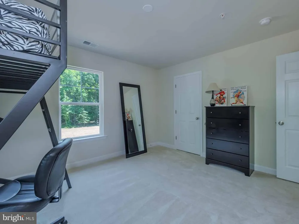 46234 STASHA Drayden, MD 20630