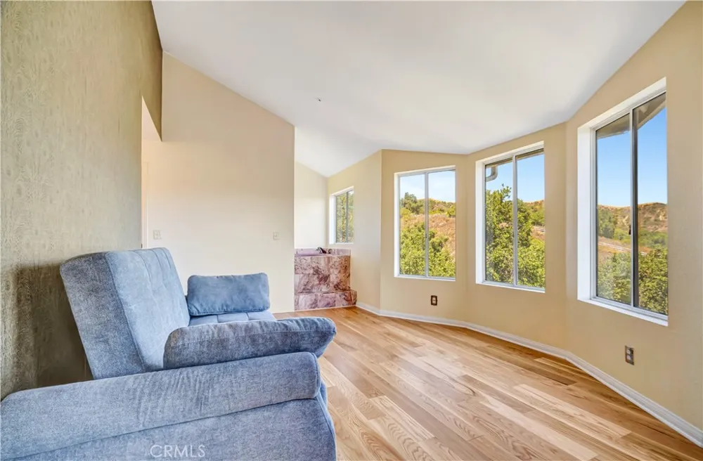 22011 Callado Way Topanga, CA 90290