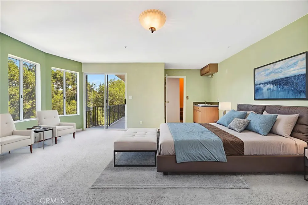 22011 Callado Way Topanga, CA 90290
