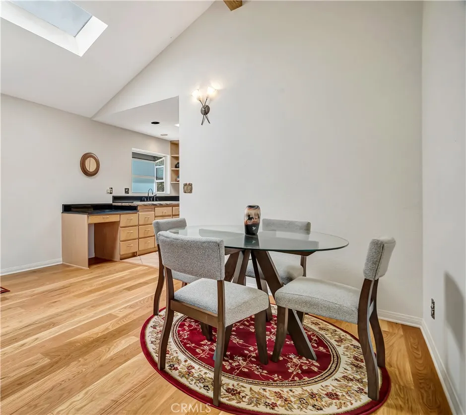 22011 Callado Way Topanga, CA 90290