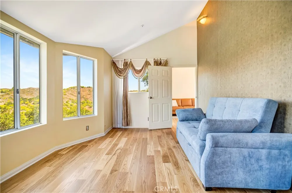 22011 Callado Way Topanga, CA 90290