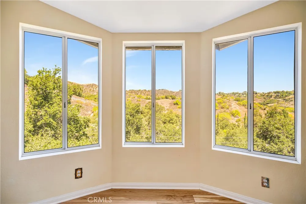 22011 Callado Way Topanga, CA 90290