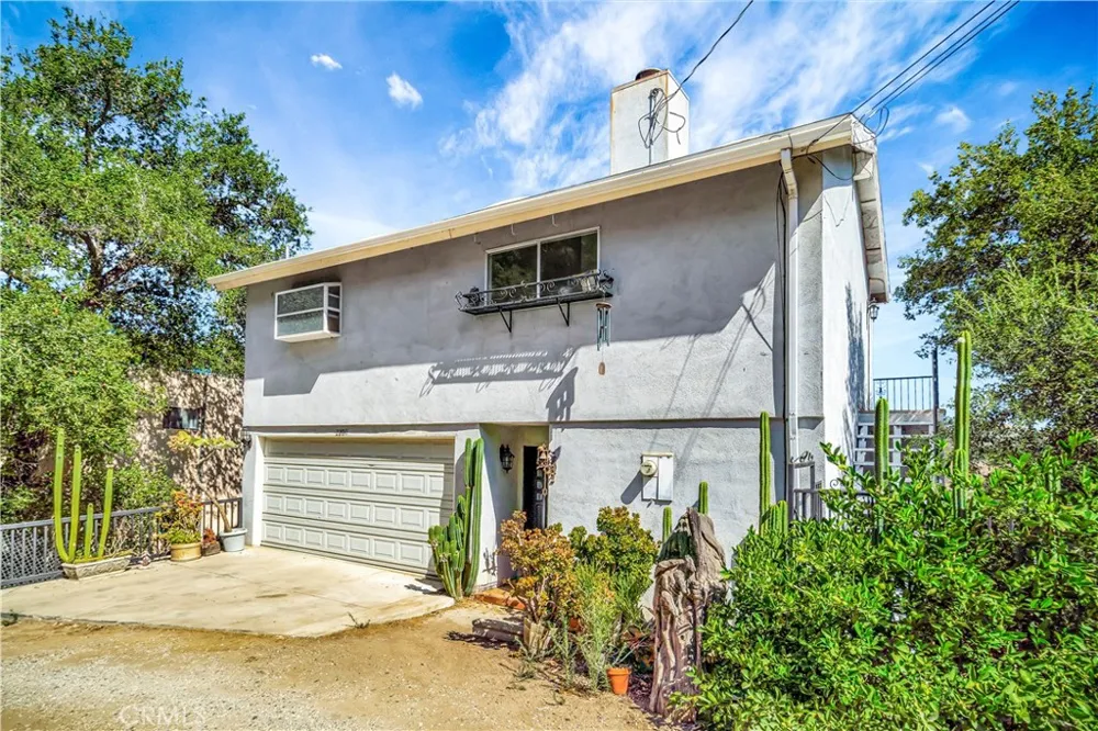 22011 Callado Way Topanga, CA 90290